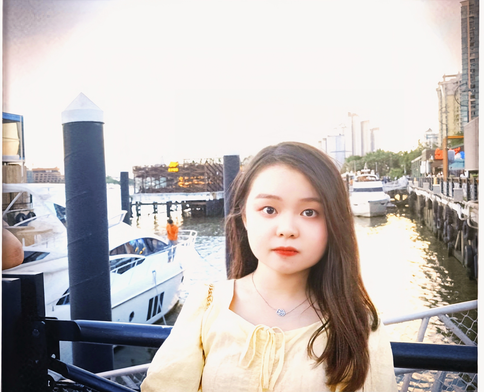 外国语学院张佳婷.png